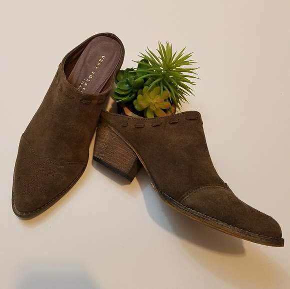 Very Volatile Shoes - Very Volatile Brown Mule Slides